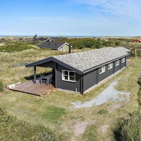 Casa vacanze Charming Log House From 1976 Near Norlev *