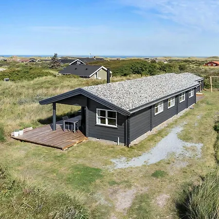 Casa vacanze Charming Log House From 1976 Near Norlev Hjørring